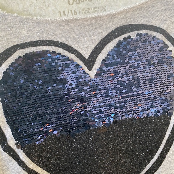 Justice 𝙵𝚕𝚒𝚙 𝚜𝚎𝚚𝚞𝚒𝚗 𝚜𝚠𝚎𝚊𝚝𝚎𝚛 🖤 - Picture 3 of 5